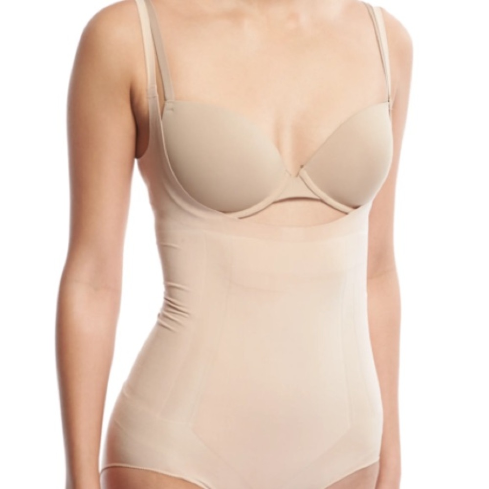 Spanx OnCore Open-Bust Bodysuit NEW